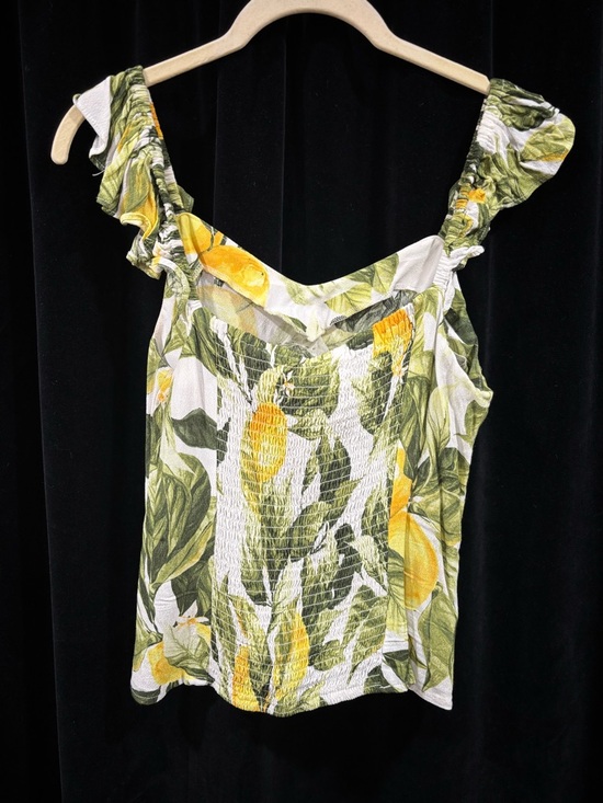 H&M Top - Picture 2 of 2